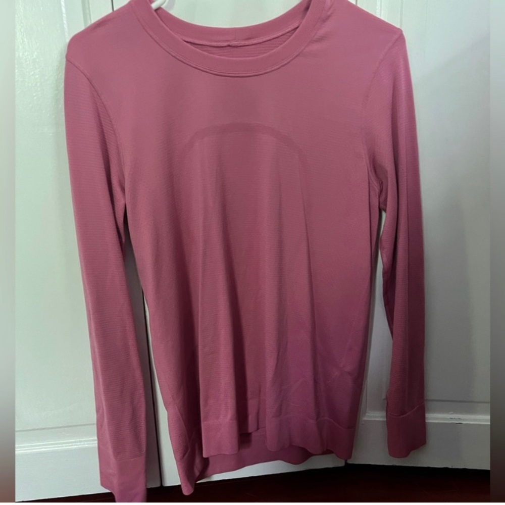 lululemon relaxed swiftly tech